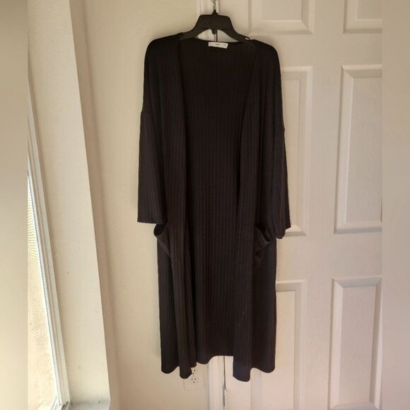 Mango Women's Long Duster Size M Cardigan Black Ribbed 3/4 Sleeve with Pockets - Picture 1 of 6